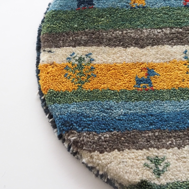 ギャッベ ギャベ 生命の樹 鹿 カラフル イラン シラーズ カシュガイ 草木染め 手紡ぎ 手織り 絨毯 ラグ 敷物 ミニギャッベ 座布団 チェア ソファ インテリア雑貨 ギャッベ京都 ダイニングチェア クッション 北欧 京都 亀屋寝装センター