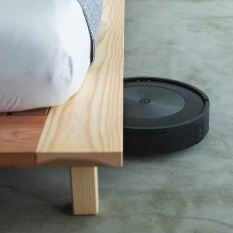 Yunagi Solid Sugi Minimalist Bed | ベッドフレーム (ヘッド無)