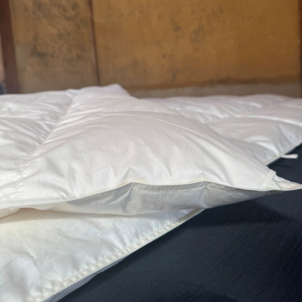 布団 寝具 掛布団 羽毛布団 羽毛ふとん リフォーム 羽毛布団リフォーム 婚礼布団 ロマンス小杉 老舗寝具 神奈川 亀屋寝装センター 亀岡 寝具店